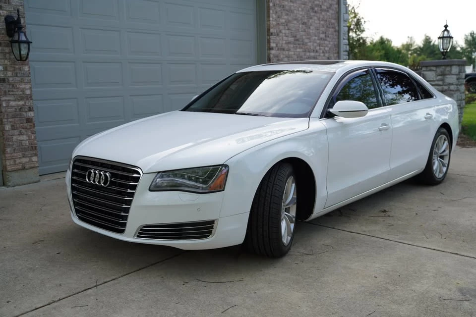 2011 Audi D4 A8 - Image 3 of 17