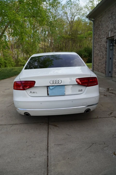 2011 Audi D4 A8 - Image 6 of 17