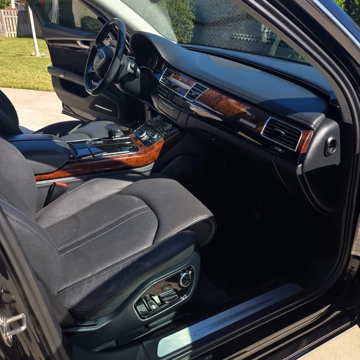 2011 Audi D4 A8 - Image 7 of 13