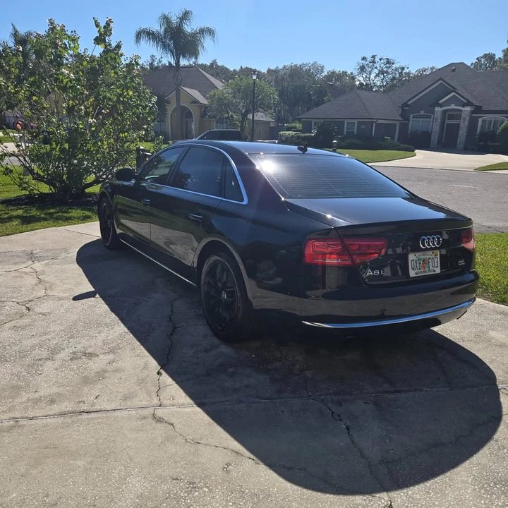 2011 Audi D4 A8 - Image 4 of 13