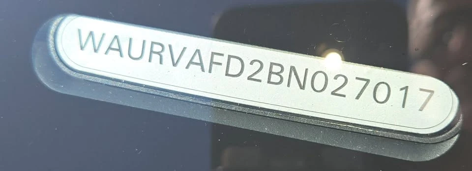 2011 Audi D4 A8 - Image 13 of 13