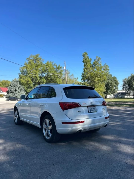 2011 Audi 8R Q5 - Image 3 of 6