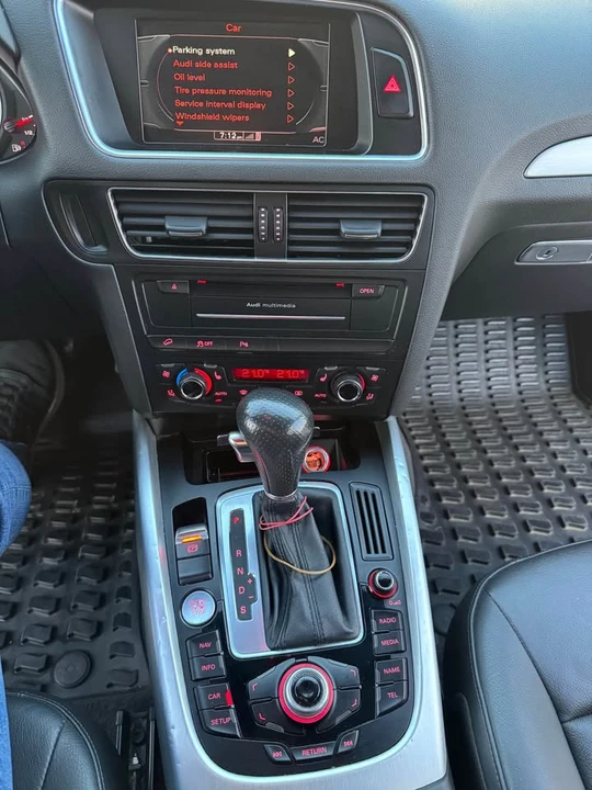 2011 Audi 8R Q5 - Image 16 of 20