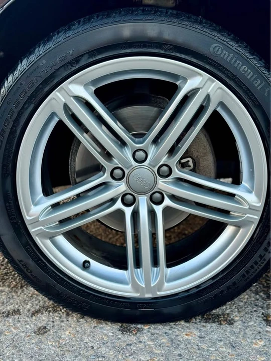 2011 Audi 8R Q5 - Image 9 of 20