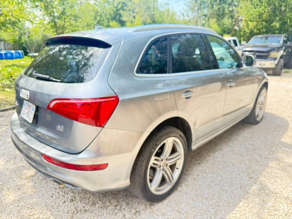 2011 Audi 8R Q5 - Image 8 of 13
