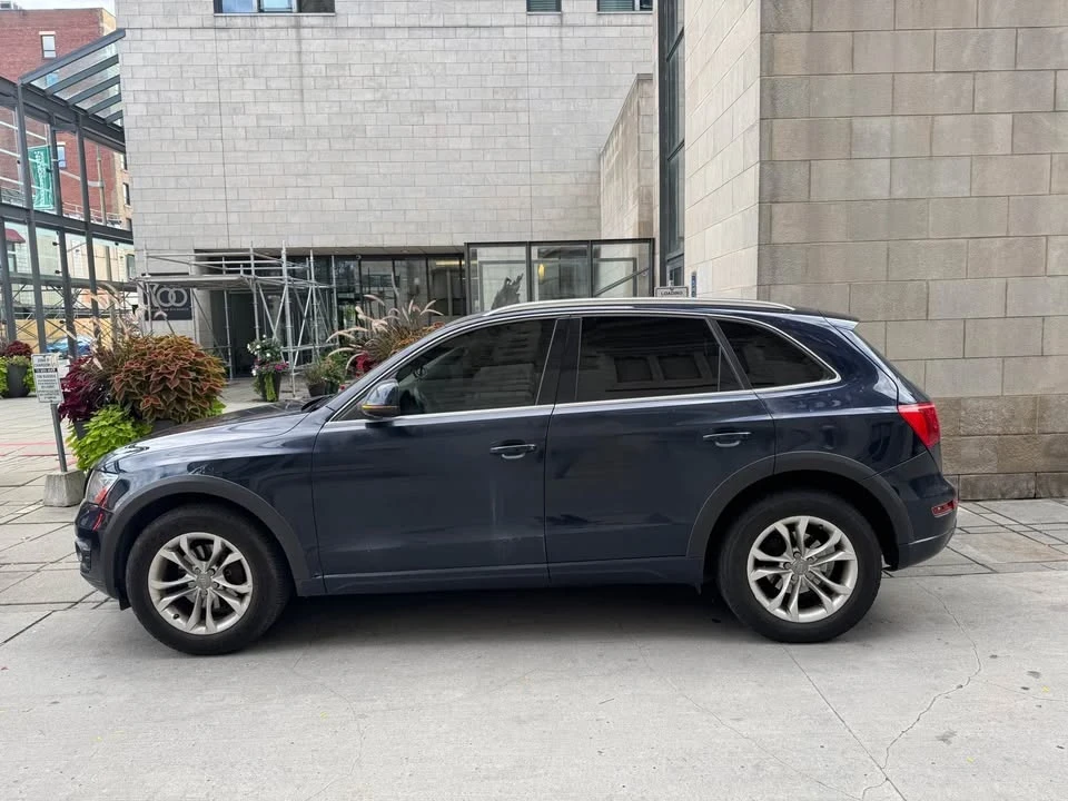 2011 Audi 8R Q5 - Image 3 of 9