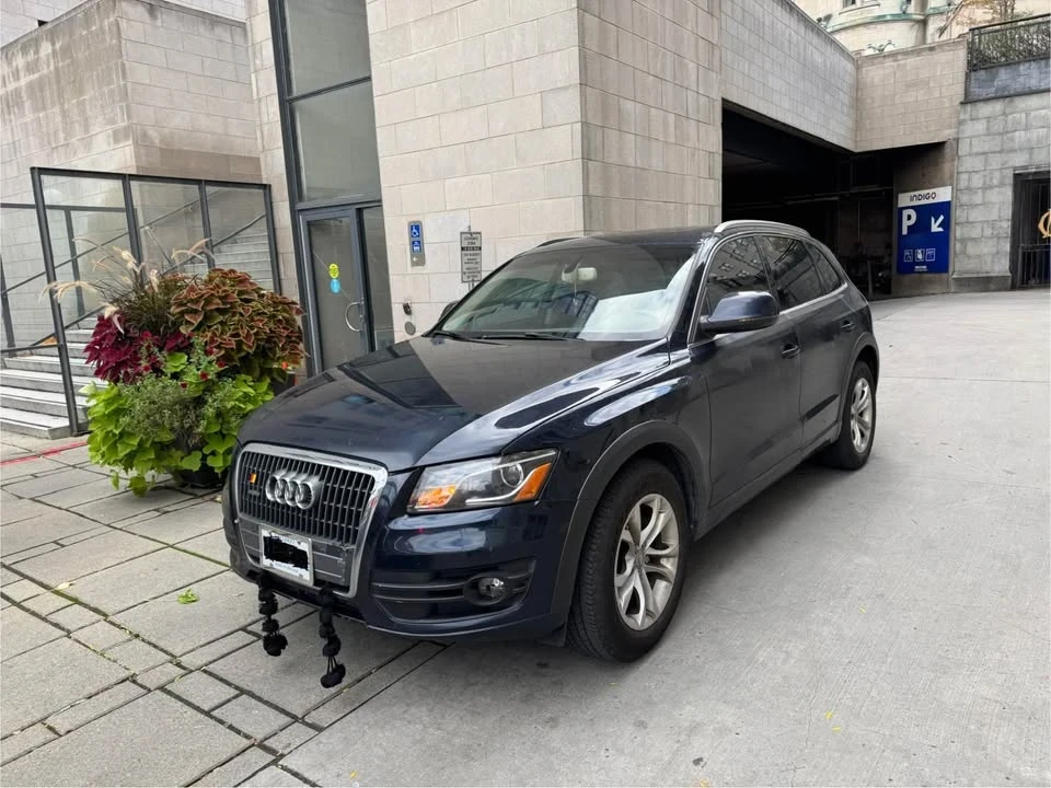 2011 Audi 8R Q5 - Image 2 of 9