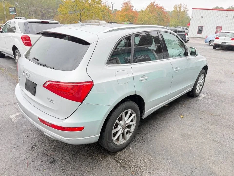 2011 Audi 8R Q5 - Image 9 of 18