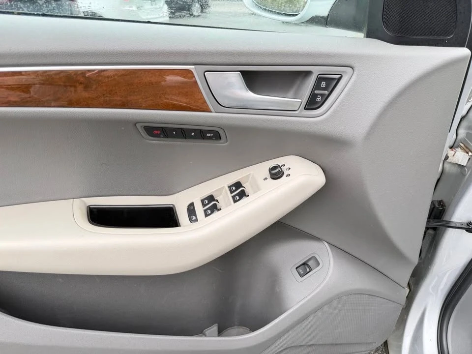2011 Audi 8R Q5 - Image 15 of 18