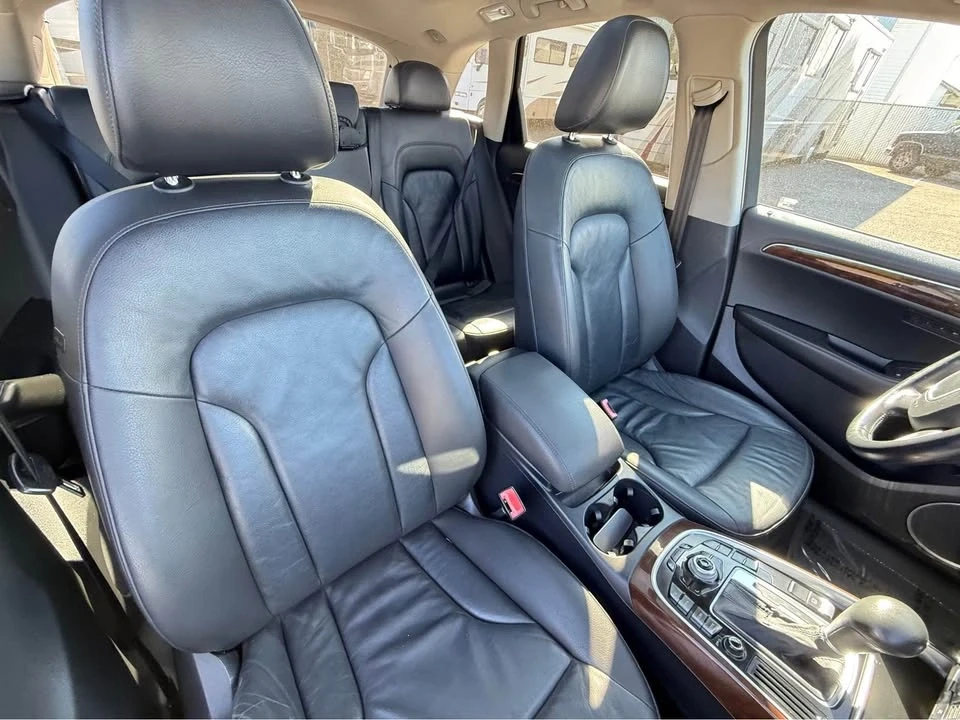 2011 Audi 8R Q5 - Image 10 of 13
