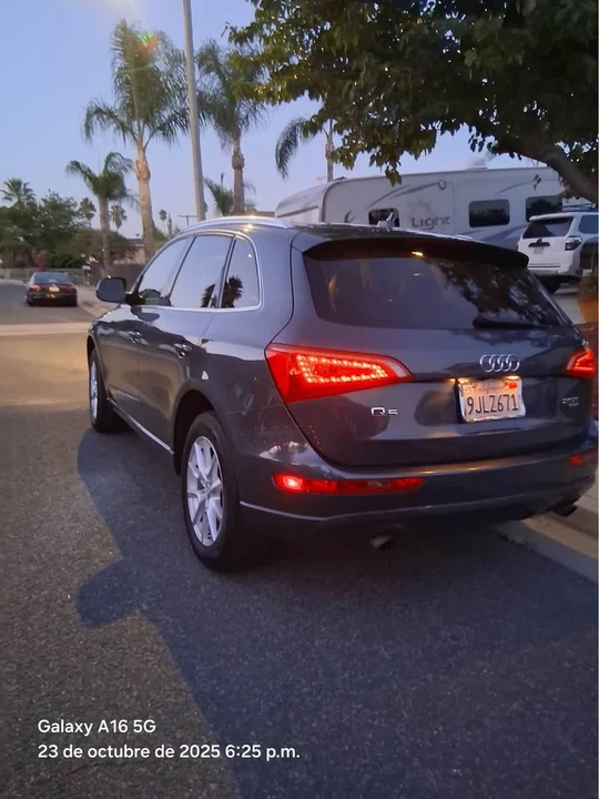 2011 Audi 8R Q5 - Image 2 of 5