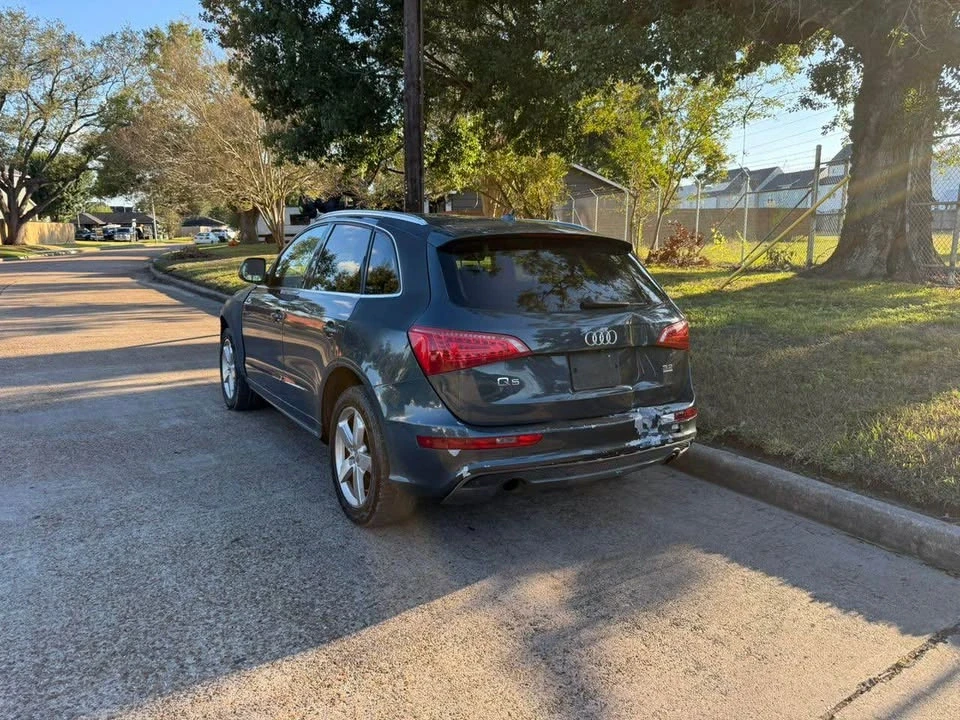 2011 Audi 8R Q5 - Image 2 of 12