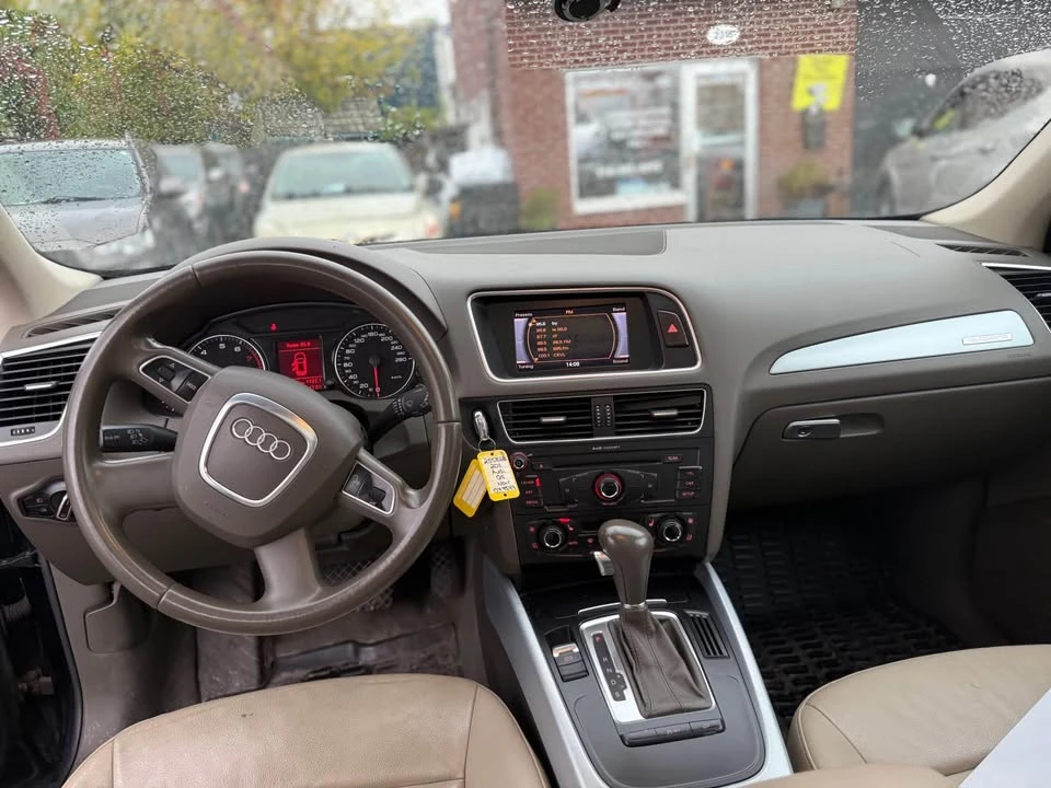 2011 Audi 8R Q5 - Image 12 of 12