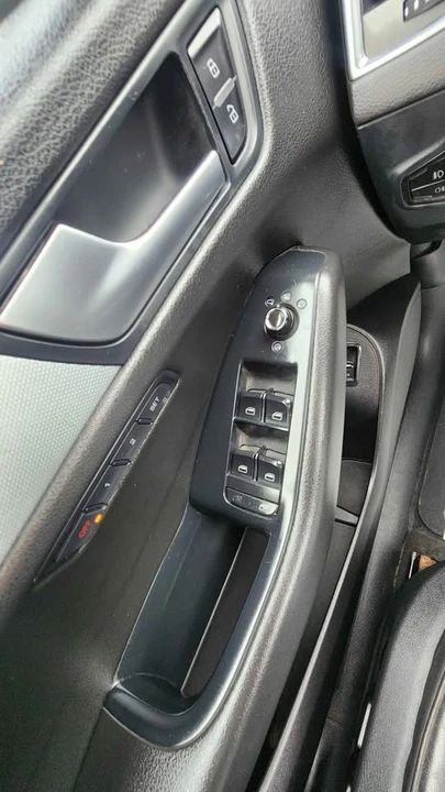 2011 Audi 8R Q5 - Image 18 of 19