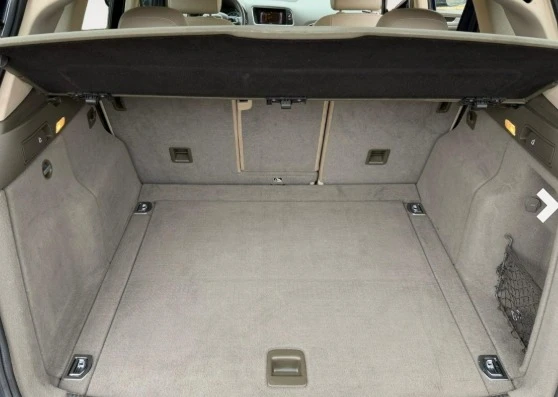 2011 Audi 8R Q5 - Image 10 of 10