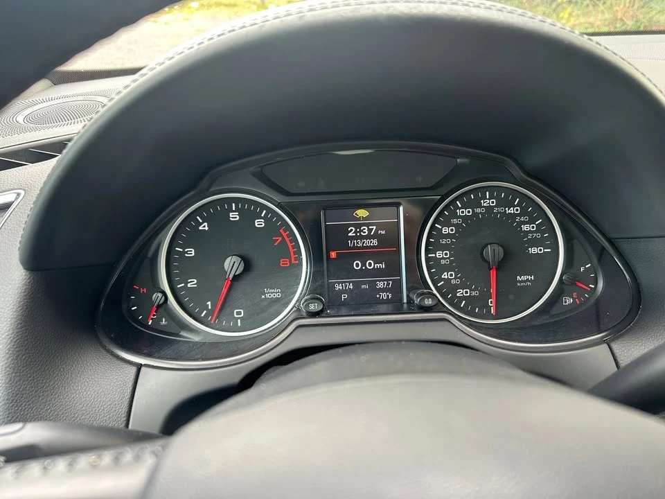 2011 Audi 8R Q5 - Image 7 of 9