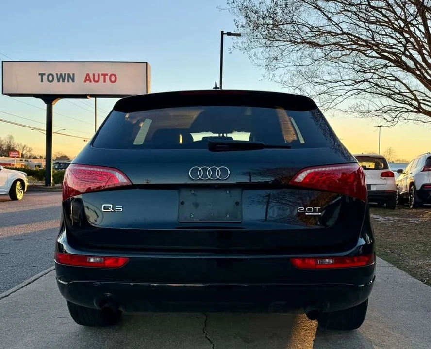 2011 Audi 8R Q5 - Image 7 of 17