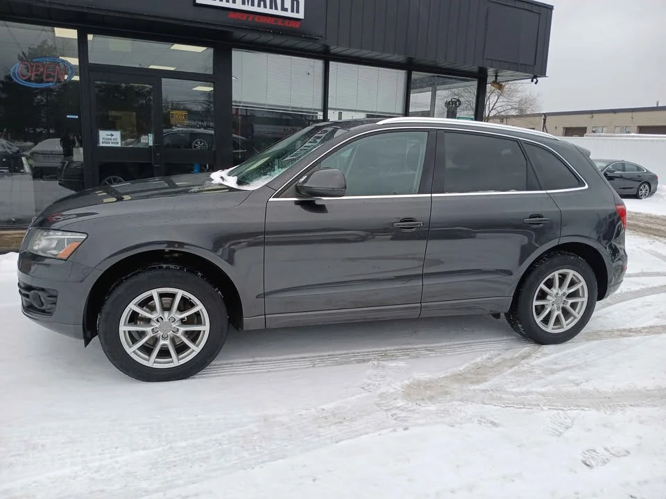 2011 Audi 8R Q5 - Image 2 of 11