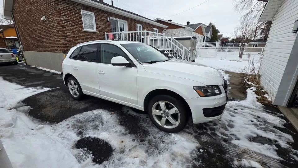 2011 Audi 8R Q5 - Image 2 of 6