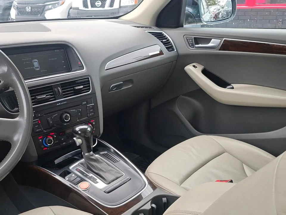 2011 Audi 8R Q5 - Image 13 of 18