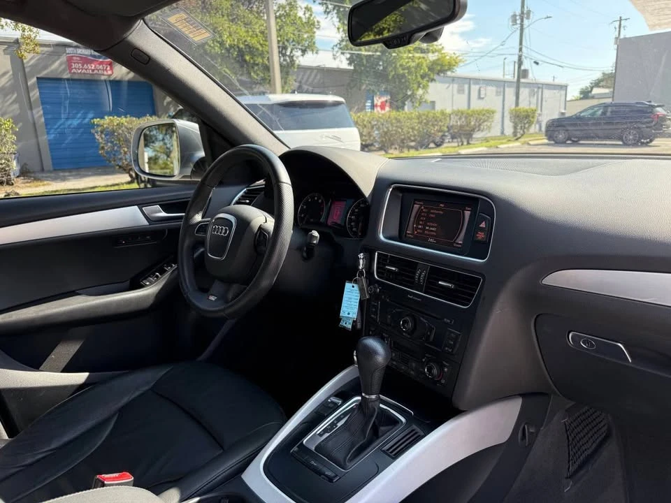 2011 Audi 8R Q5 - Image 11 of 20