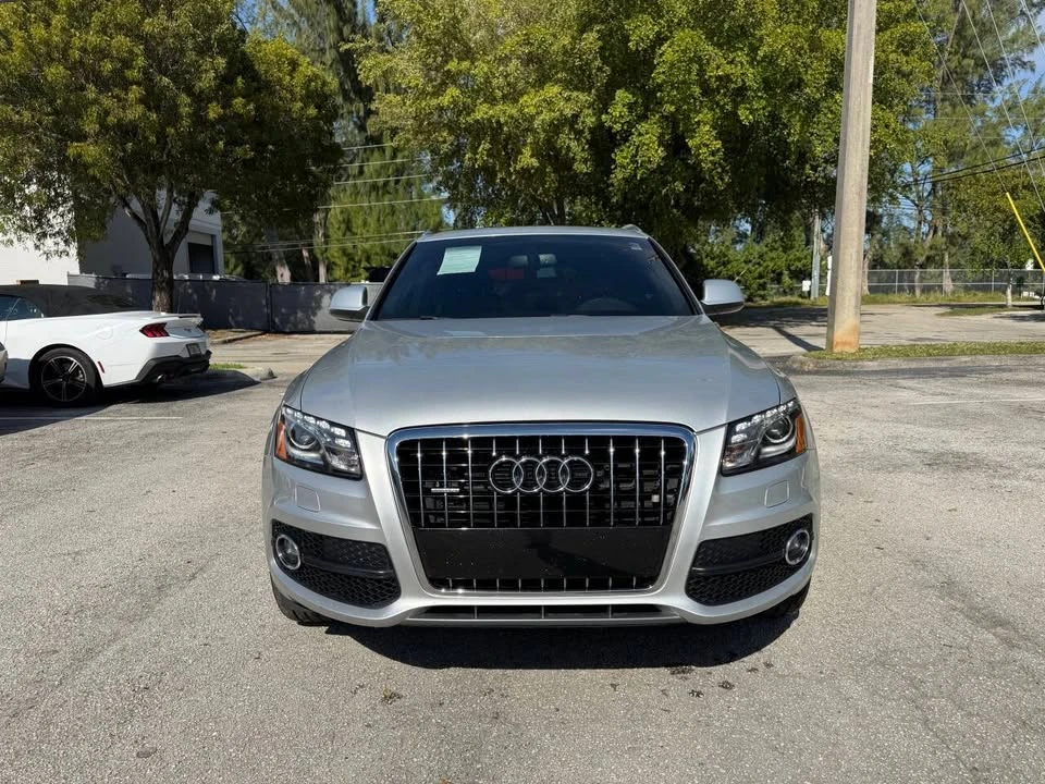 2011 Audi 8R Q5 - Image 2 of 20