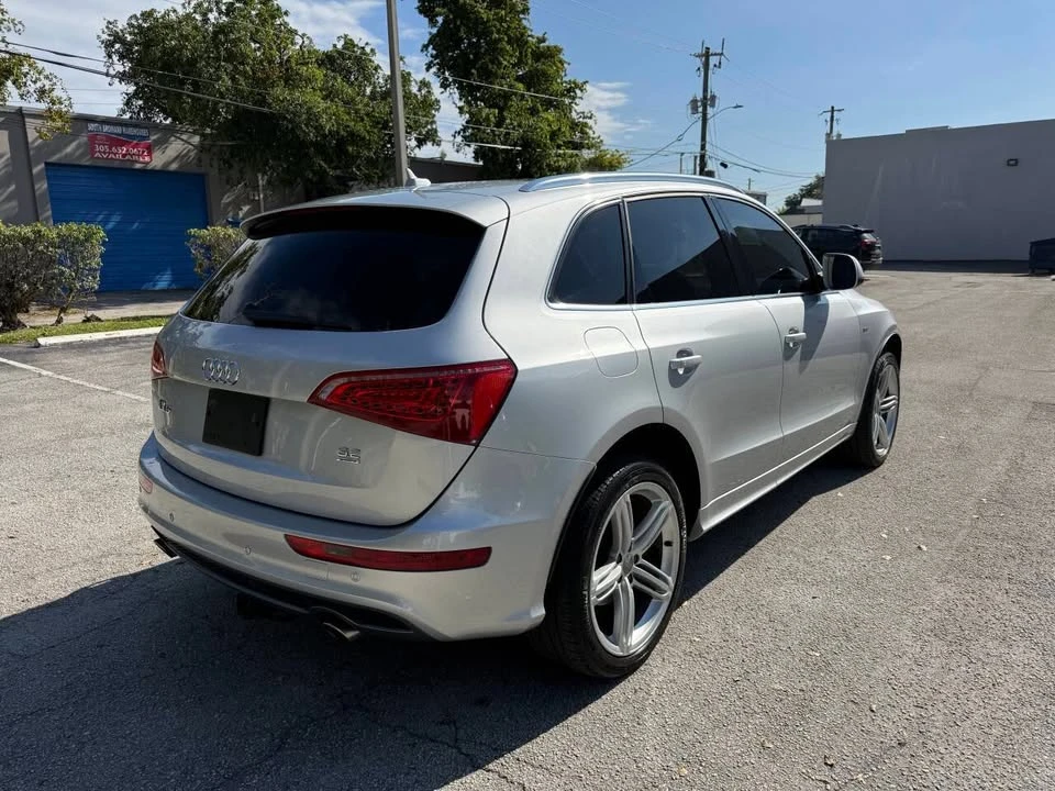 2011 Audi 8R Q5 - Image 5 of 20