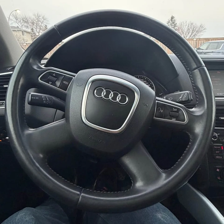 2011 Audi 8R Q5 - Image 10 of 14