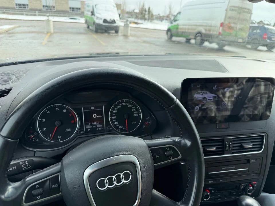 2011 Audi 8R Q5 - Image 6 of 6