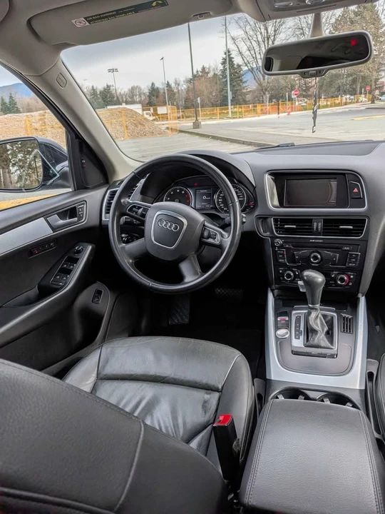 2011 Audi 8R Q5 - Image 10 of 15