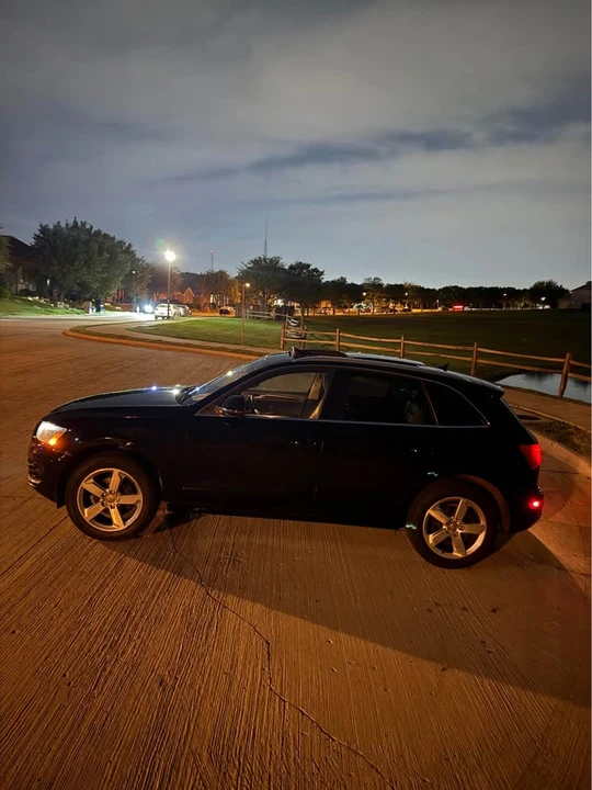 2011 Audi 8R Q5 - Image 6 of 16