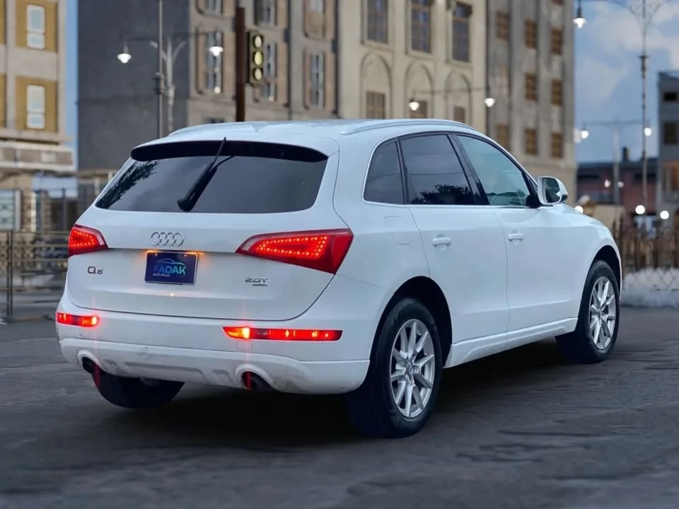 2011 Audi 8R Q5 - Image 6 of 14
