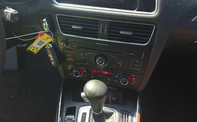 2011 Audi 8R Q5 - Image 10 of 13