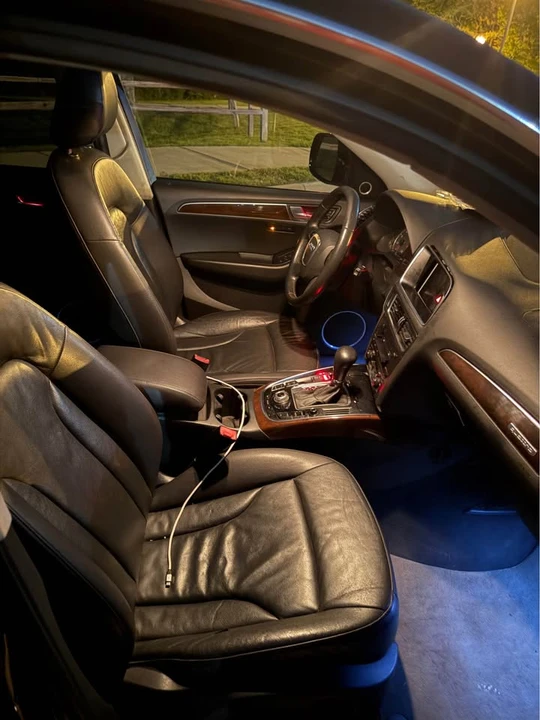2011 Audi 8R Q5 - Image 8 of 16