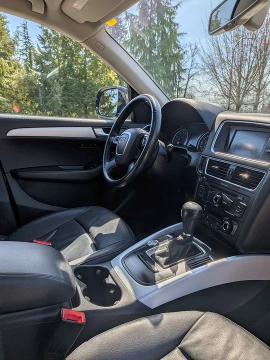 2011 Audi 8R Q5 - Image 8 of 14
