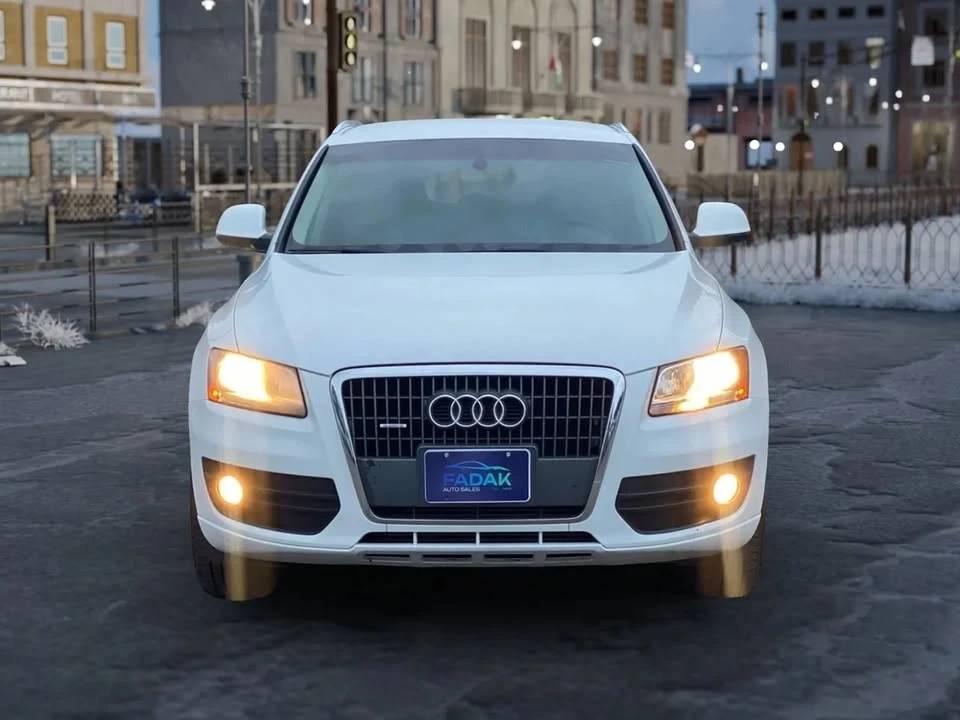 2011 Audi 8R Q5 - Image 2 of 14