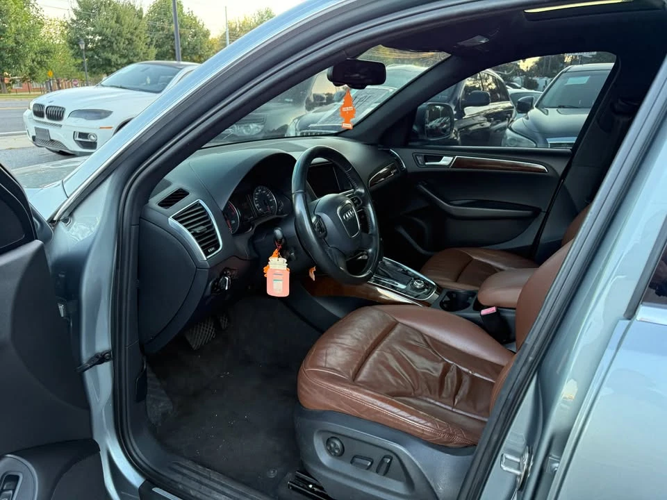 2011 Audi 8R Q5 - Image 8 of 14