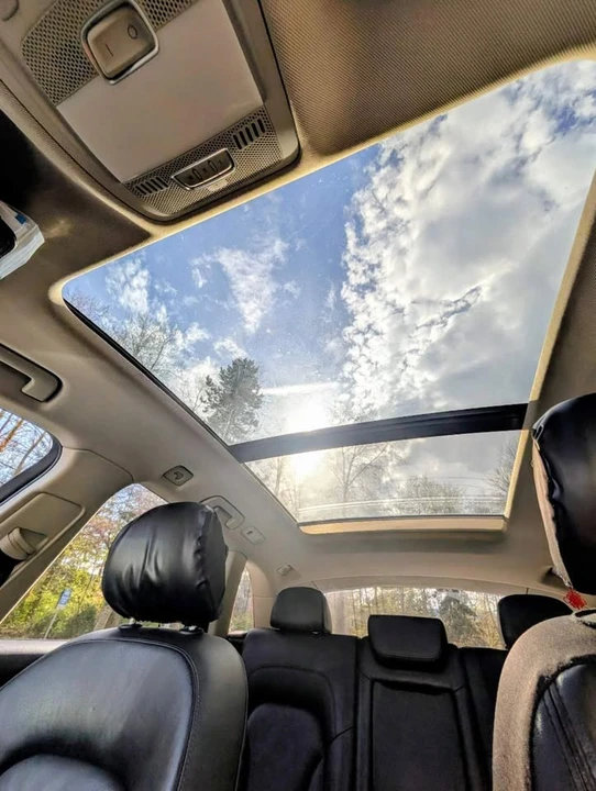 2011 Audi 8R Q5 - Image 10 of 10
