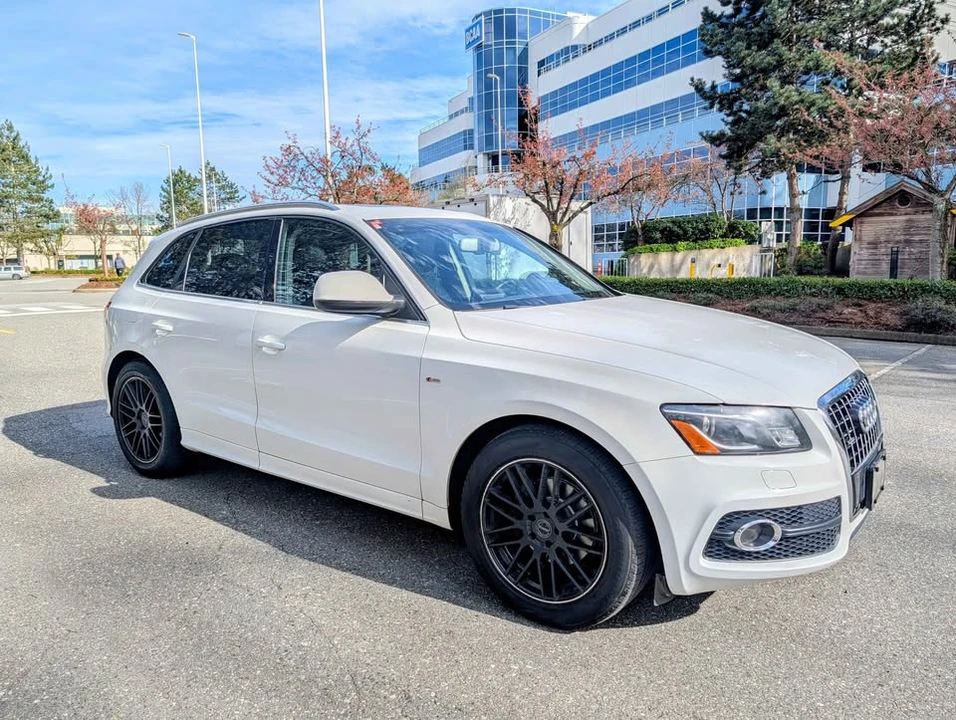 2011 Audi 8R Q5 - Image 2 of 10