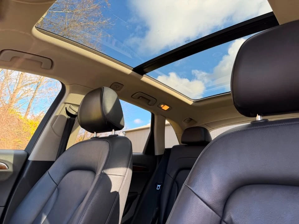2011 Audi 8R Q5 - Image 14 of 16