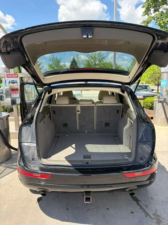 2011 Audi 8R Q5 - Image 9 of 15