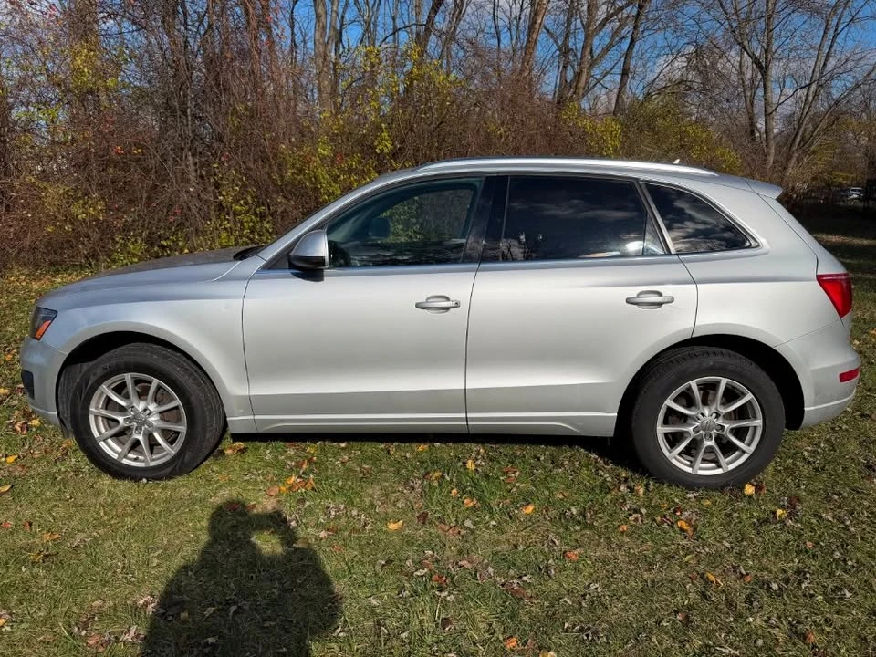 2011 Audi 8R Q5 - Image 8 of 16