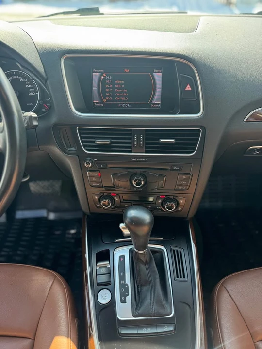 2011 Audi 8R Q5 - Image 11 of 15