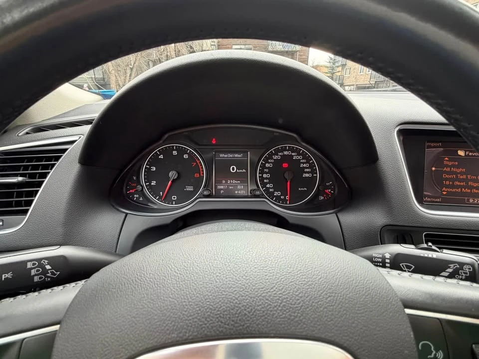 2011 Audi 8R Q5 - Image 10 of 15