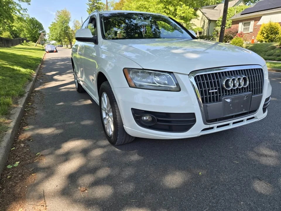 2011 Audi 8R Q5 - Image 3 of 10