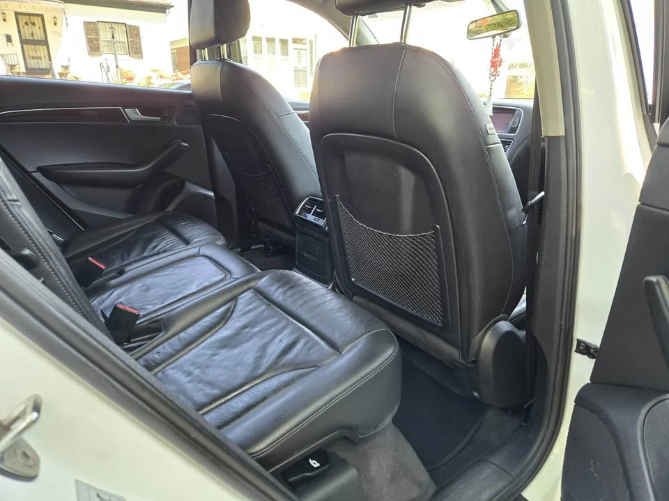 2011 Audi 8R Q5 - Image 10 of 10
