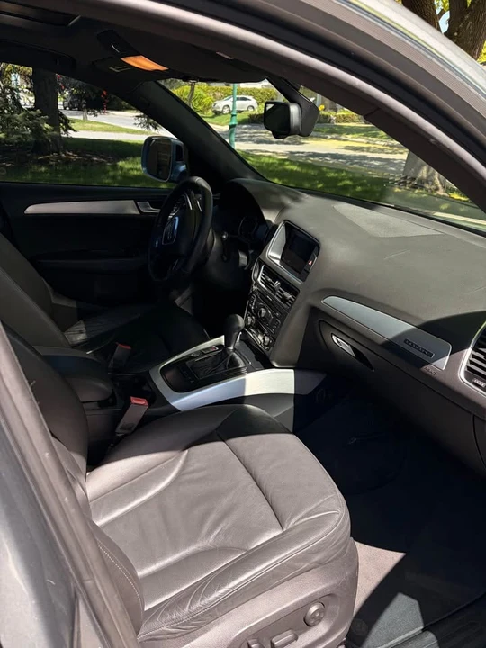2011 Audi 8R Q5 - Image 11 of 12