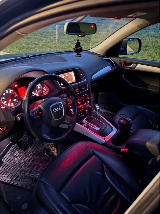 2011 Audi 8R Q5 - Image 6 of 7