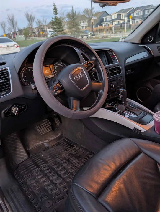 2011 Audi 8R Q5 - Image 5 of 6
