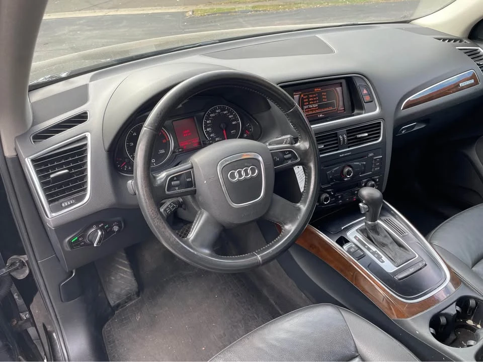 2011 Audi 8R Q5 - Image 10 of 13